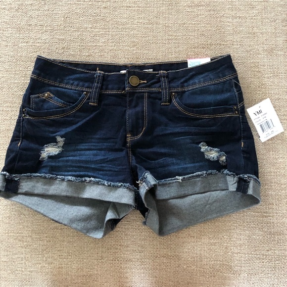 YMI Pants - NWT ❤️ YMI Jean shorts “wanna betta butt?” Size 5